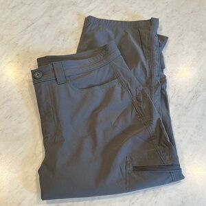 Eddie Bauer Women's Gray Capris